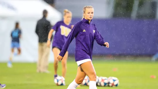 The University of Washington women's soccer team defeat Arizona 3-2 in double overtime on October 13, 2019. (Photography by Scott Eklund/Red Box Pictures)