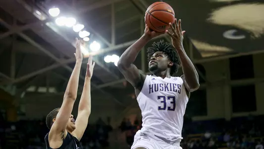 Isaiah Stewart vs. Seattle