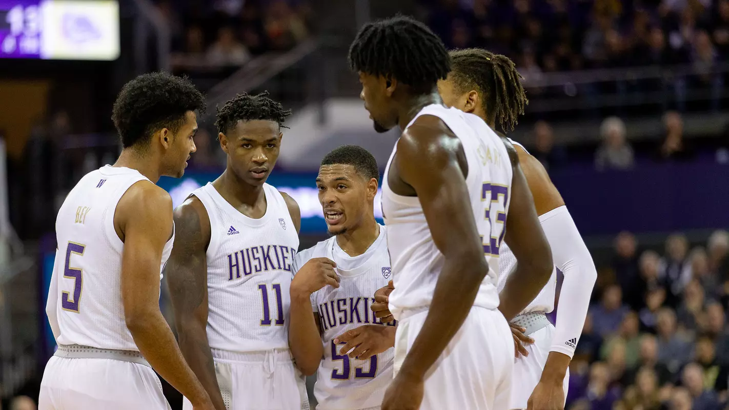 Men's Basketball Huddle vs. Gonzaga
