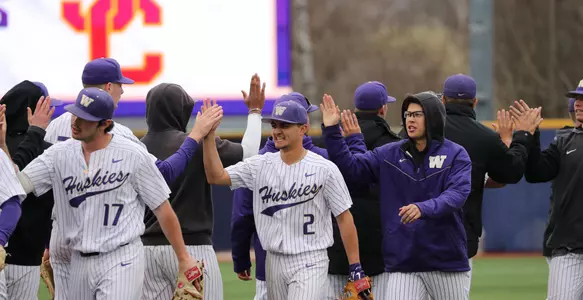 The Huskies beat USC, 4-3, in 10 innings to clinch the series.