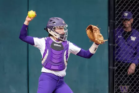 Morganne Flores tosses the ball