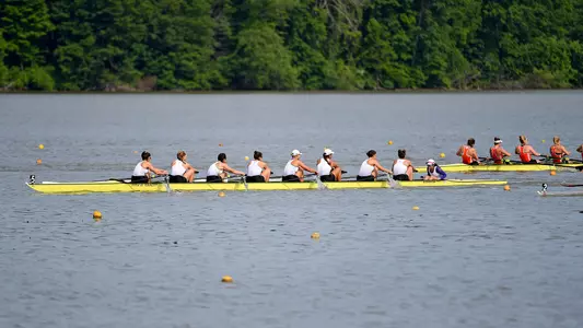 UW varsity 8 at NCAAs 2019 semifinal