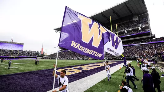 Football Cheerleaders Flag