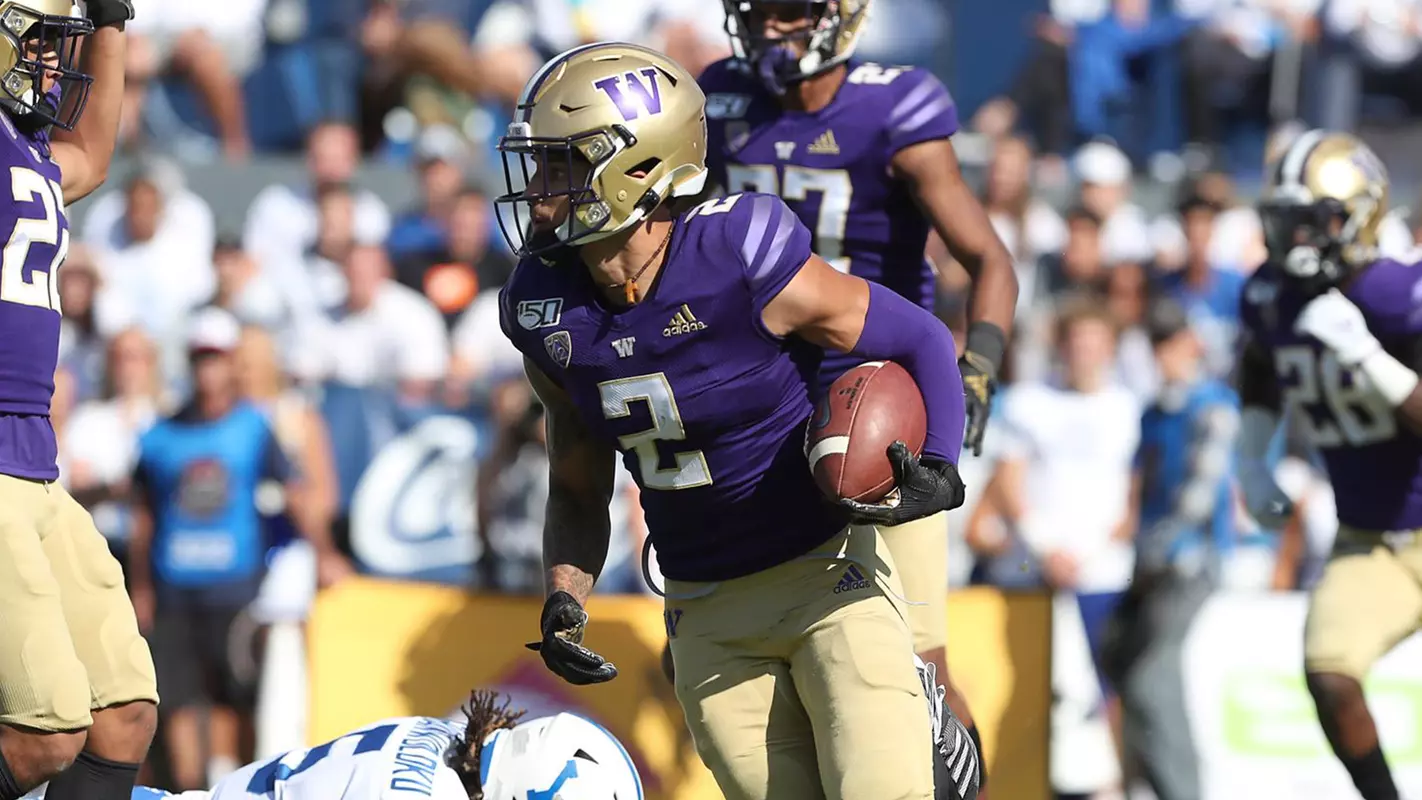 Football Aaron Fuller BYU