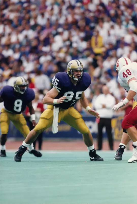 University of Washington tight end Mark Bruener.