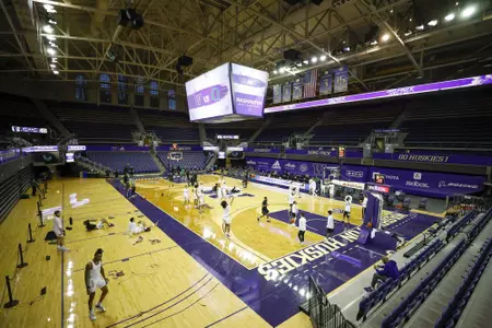 NCAA Basketball: Oregon at Washington