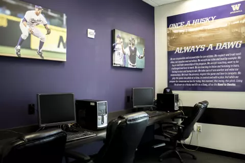 Study Room - Gittinger Team Building - Husky Ballpark