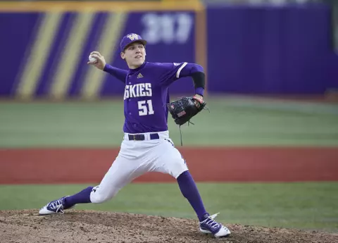 University of Washington baseball team hosts UC Irvine at Husky Ballpark on Saturday, February 29, 2020, in Seattle. (Stephen Brashear/Red Box Pictures)