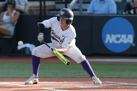 Coastal Carolina Chanticleers vs. Washington Huskies in the Conway Regional of the NCAA Tournament at Springs Brooks Stadium at Coastal Carolina University in Conway, S.C. on Saturday, June 2, 2018.
Zach Bland Photo