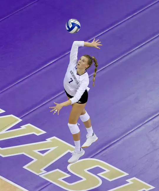 The University of Washington volleyball team plays Winthrop in the first round of the NCAA tournament on December 6, 2019. (Photography by Scott Eklund/Red Box Pictures)