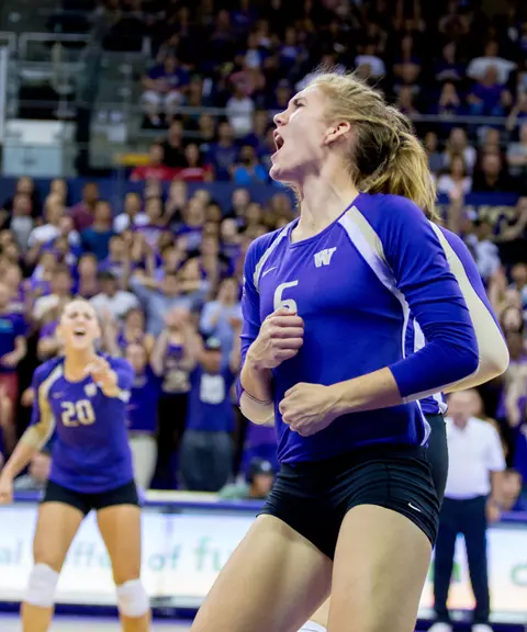 Kaleigh Nelson 2014 - The University of Washington volleyball team defeats Wisconsin 3-2 on September 19, 2014 at Alaska Airlines Arena.(Photography by Scott Eklund/Red Box Pictures)