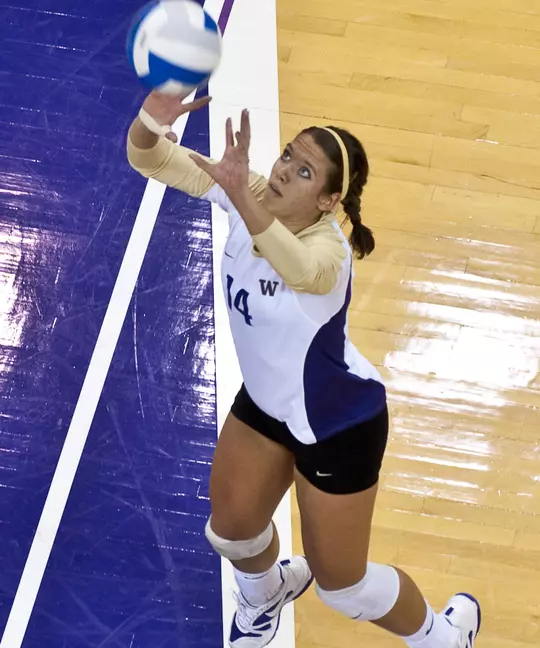 Jenna Hagglund, Volleyball 2010