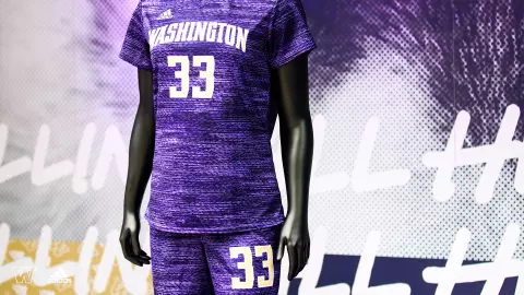 The University of Washington women's soccer team plays North Carolina on August 29, 2019. (Photography by Scott Eklund/Red Box Pictures)