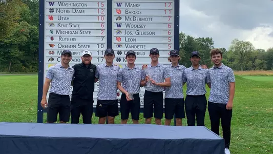 Team champions at Fighting Irish Classic