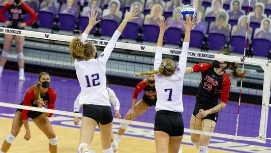 Marin Grote and Ella May Powell on the block