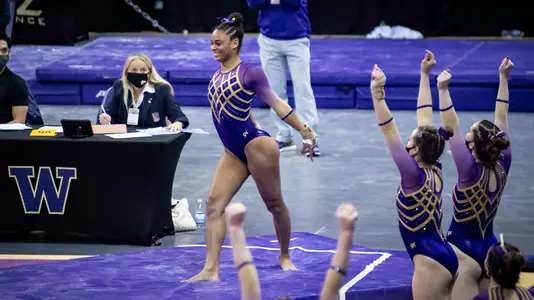 Amara Cunningham - floor