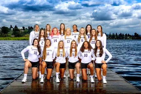 The 2021 fall University of Washington volleyball team