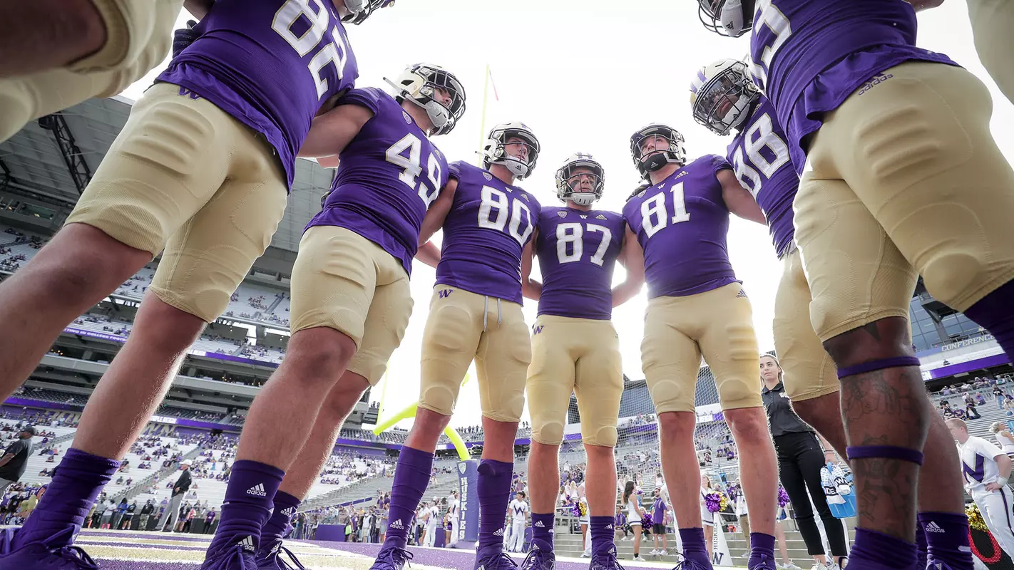 Football vs. Montana