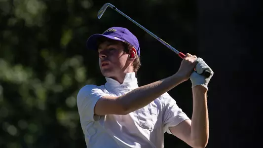 University of Washington golf team hosts the Husky Invitational at Gold Mountain Golf Club on Monday, September 19, 2022, in Bremerton, Washington. (Stephen Brashear/Red Box Pictures)