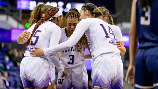 Women's basketball defeats UC Irvine in double overtime