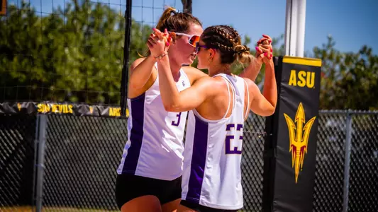 Emma Calle and Hannah Yerex 2022