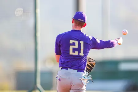 Cal Poly baseball hosted Washington at Baggett Stadium 2/18/22