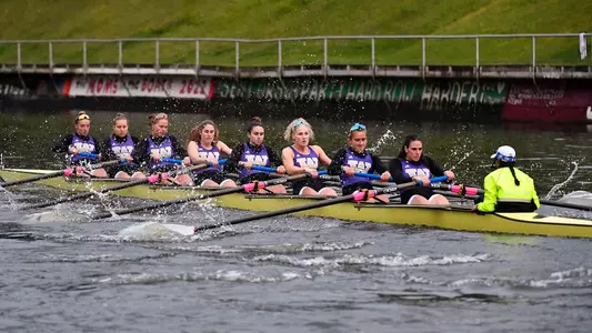 UW women's varsity 8 at Twilight Sprints 2022