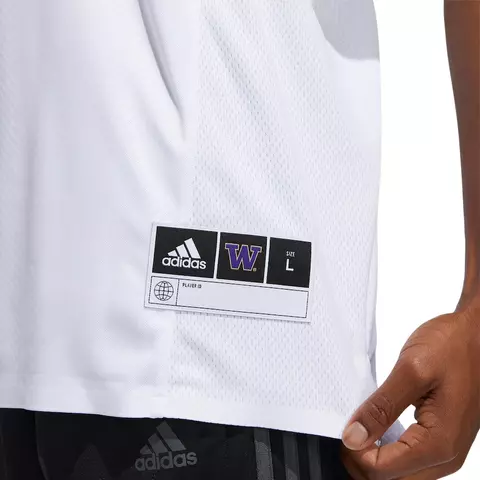 FB_22_Husky_Royalty_Replica