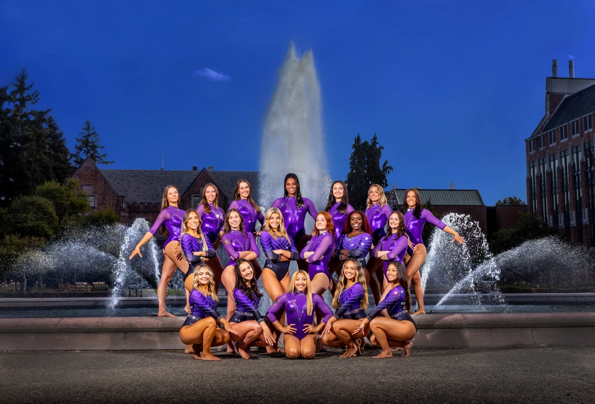 The 2022-23 University of Washington gymnastics team on September 26, 2022. (Photography by Scott Eklund/Red Box Pictures)