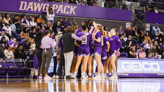 Team Huddle vs. UCLA