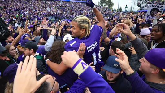 huskies beat UO