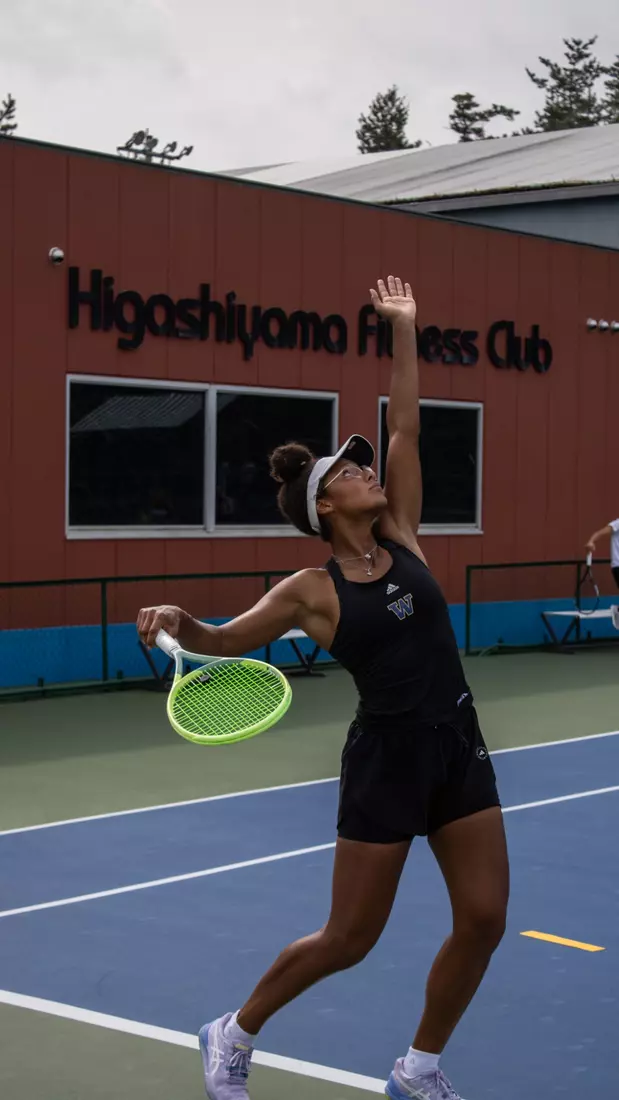 The University of Washington women's tennis team during their 2023 foreign tour in Japan.