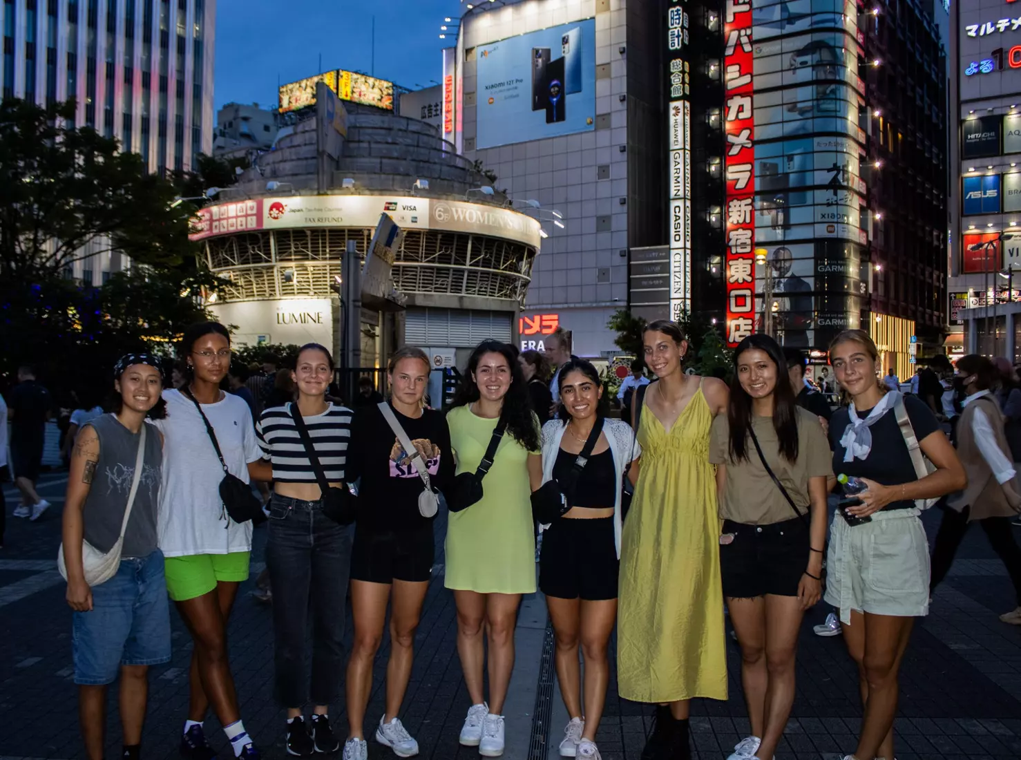 The University of Washington women's tennis team during their 2023 foreign tour in Japan.