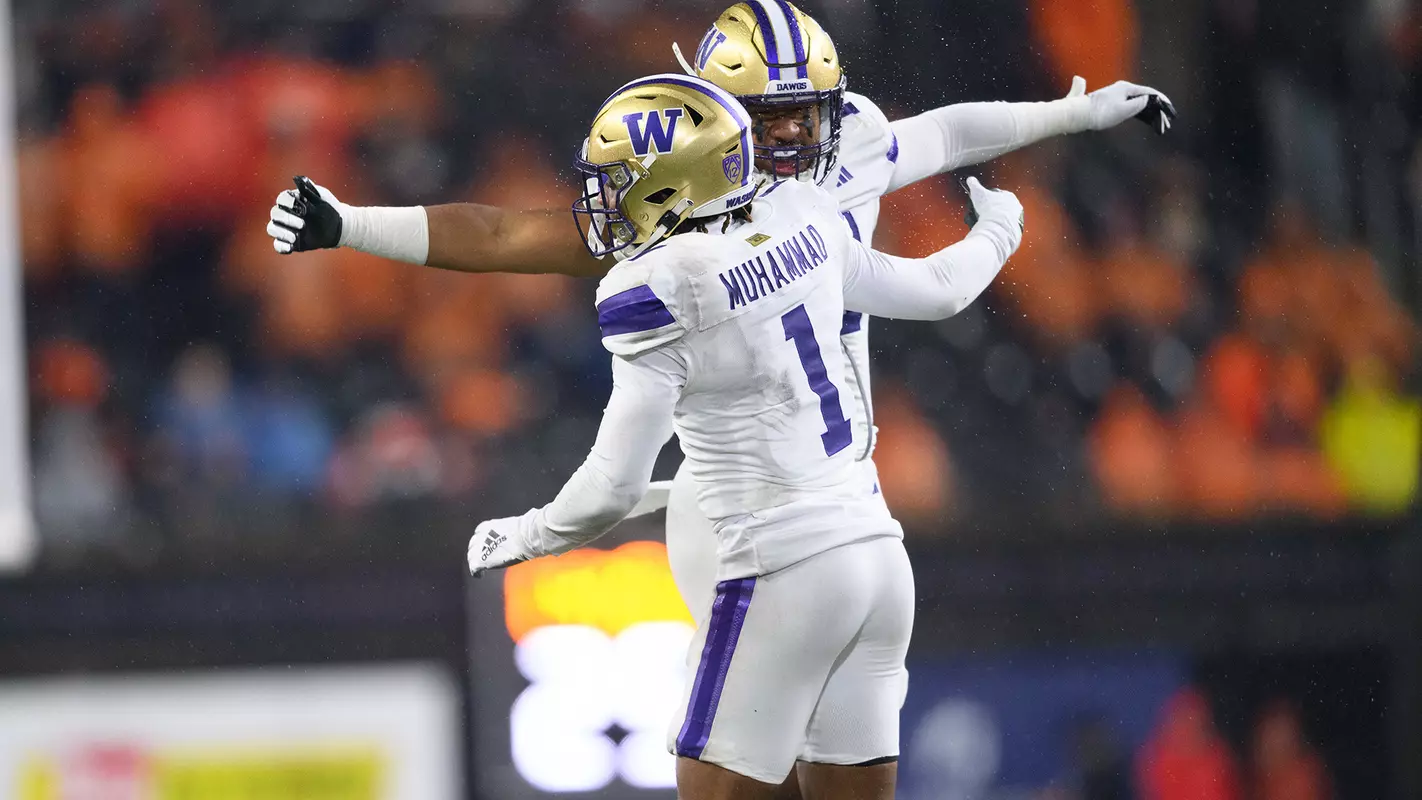 Jabbar Muhhamad celebrates interception against OSU