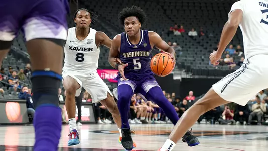 Sahvir Wheeler helps UW to win over Xavier