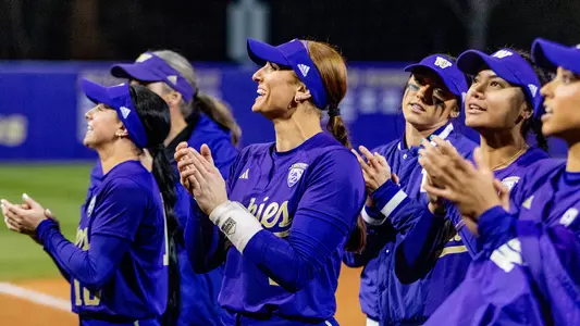 SB Team Celebration vs. Oregon (March 11, 2023)