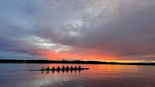 uw women's rowing freshman on the water 2023
