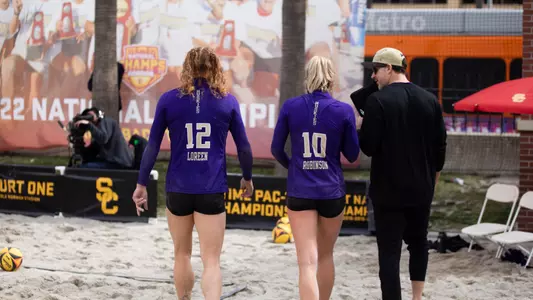 Natalie Robinson and Chloe Loreen at USC beach volleyball tournament.