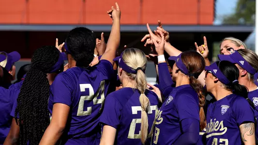 SB Team Huddle