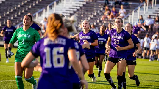 Tatum Thomason, Kelsey Branson