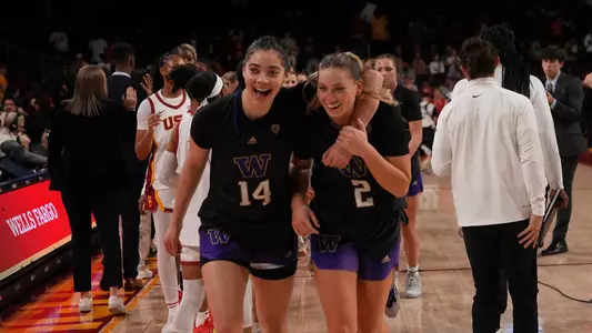 Dalayah Daniels, Lauren Schwartz, WBB at USC