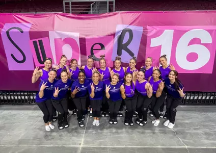 Washington Gymnastics at Super 16