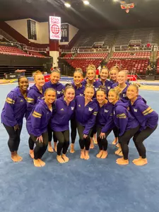 UW GYM vs. Stanford team photo