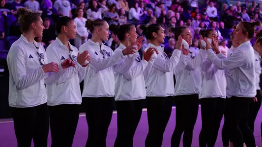 GYM vs Arizona walk in