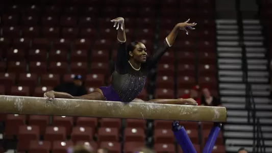 Deiah Moody Pac-12s Gymnastics