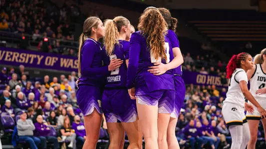 WBB huddle vs. Iowa