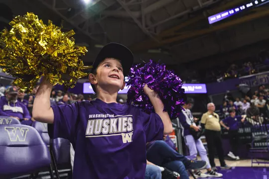 Dubs Club MBB Promo Page 25-26