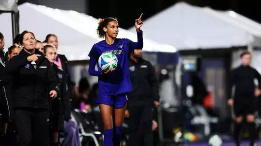 Maya Loudd prepares for a throw in versus Minnesota