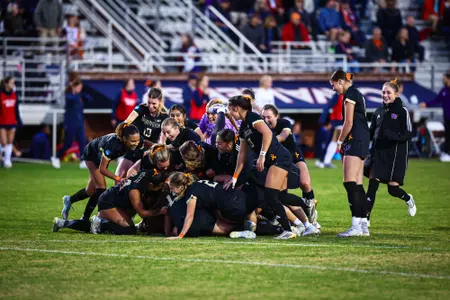 Washington Women's Soccer Unveils 2026 Slate Image