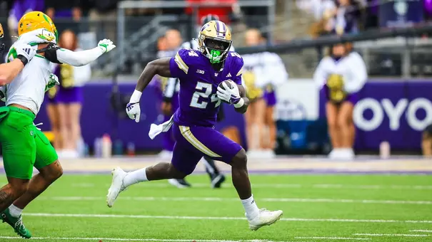 Adam Mohammed rushing against Oregon